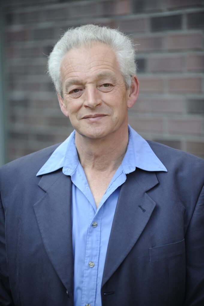 Charles van Hesteren - PowerHypnose Dordrecht. Energetisch therapeut, SOLK/ALK, AD(H)D, Burn-out, HSP, Pijnbeheersing